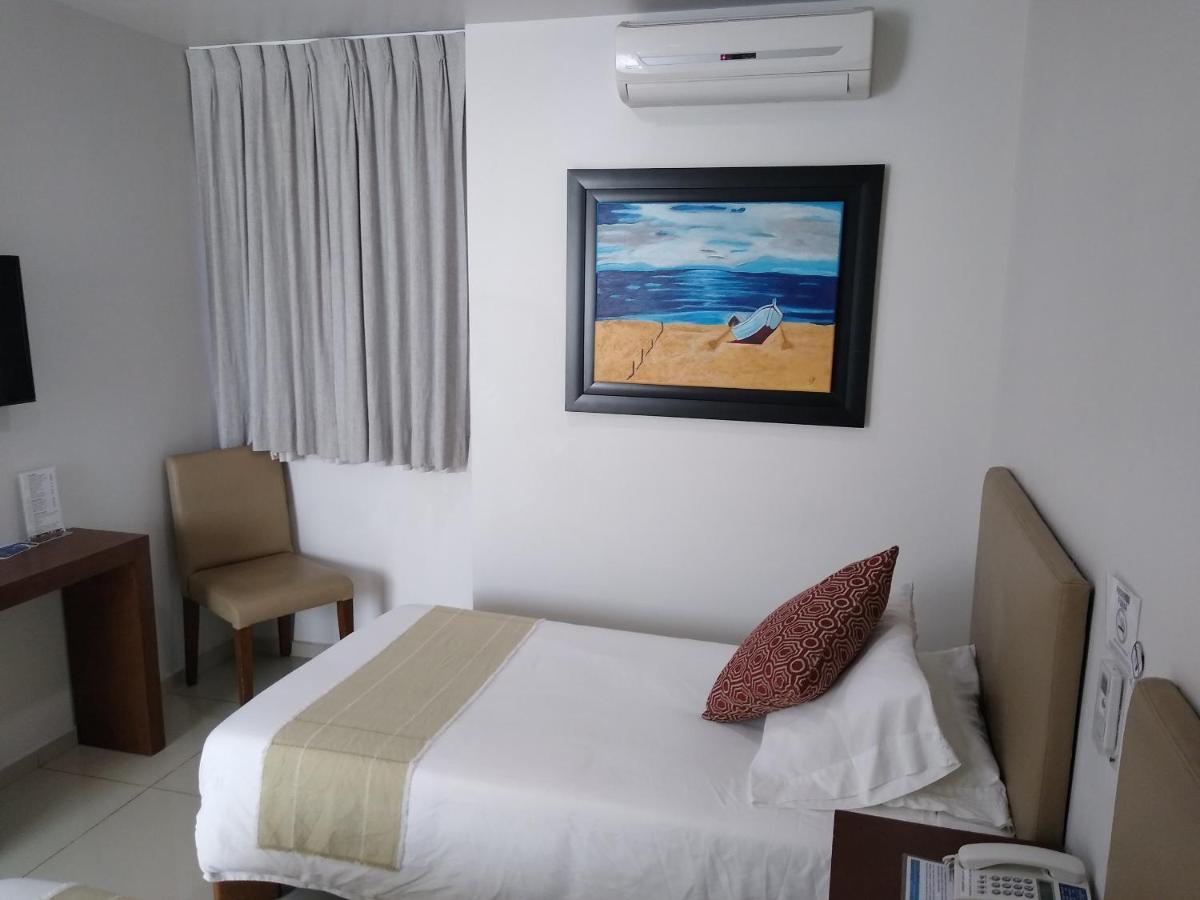Suites Chapultepec Гвадалахара Экстерьер фото
